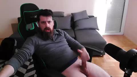 Snapshot of dickstaza chatting on 01/23/25, 12:19 dickstaza online show from 01/23/25, 12:19