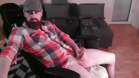 Snapshot of dickstaza chatting on 03/12/25, 01:40 dickstaza online show from 03/12/25, 01:40