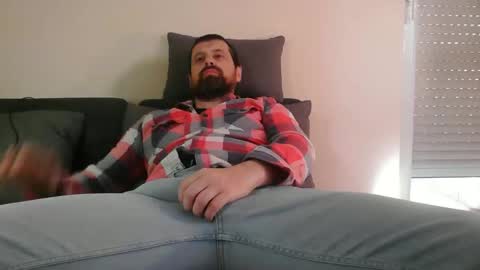 Snapshot of dickstaza chatting on 10/14/25, 12:28 dickstaza online show from 10/14/25, 12:28