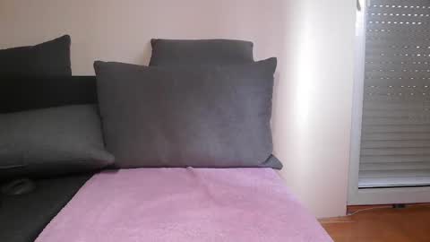 Snapshot of dickstaza chatting on 10/31/25, 11:44 dickstaza online show from 10/31/25, 11:44