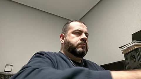 Snapshot of dicktracy_86 chatting on 01/03/25, 10:29 DANI online show from 01/03/25, 10:29