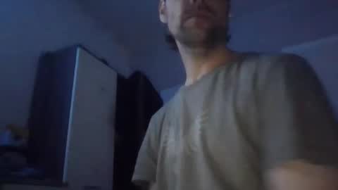 Snapshot of dickxxxd chatting on 11/18/25, 11:37 dickxxxd online show from 11/18/25, 11:37