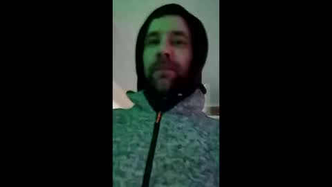 Snapshot of dickxxxd chatting on 12/17/25, 01:17 dickxxxd online show from 12/17/25, 01:17