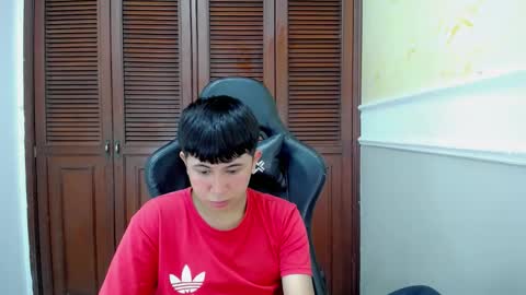 Snapshot of didier_mick chatting on 09/20/25, 01:56 didier_mick online show from 09/20/25, 01:56