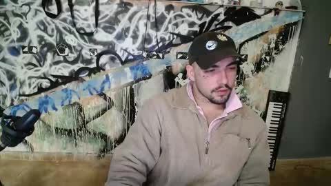 Snapshot of didismurf02 chatting on 12/02/25, 12:38 didismurf02 online show from 12/02/25, 12:38