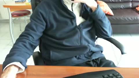 Snapshot of didonc chatting on 04/02/26, 04:48 didonc from france..... online show from 04/02/26, 04:48