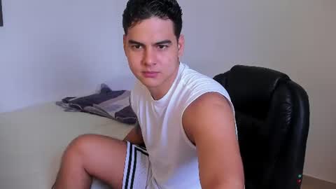 DIEGO CAZAS online show from 06/24/26, 05:56