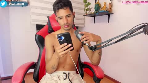 Diego lat online show from 10/27/25, 11:31