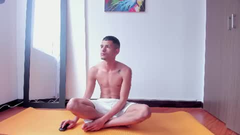 Diego lat online show from 07/02/26, 07:09