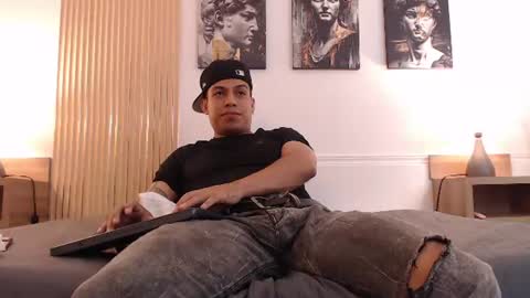 diego_salvatore online show from 07/16/26, 04:57