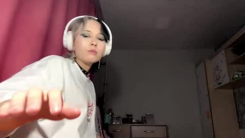 Lilit online show from 05/20/26, 03:07