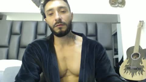 Snapshot of diehgoo_ortega chatting on 12/15/24, 04:51 Diego Ortega online show from 12/15/24, 04:51