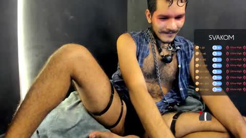 diemond_latinx98 online show from 09/15/25, 03:28