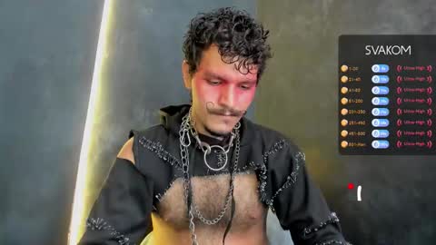 Snapshot of diemond_latinx98 chatting on 11/18/25, 04:55 diemond_latinx98 online show from 11/18/25, 04:55