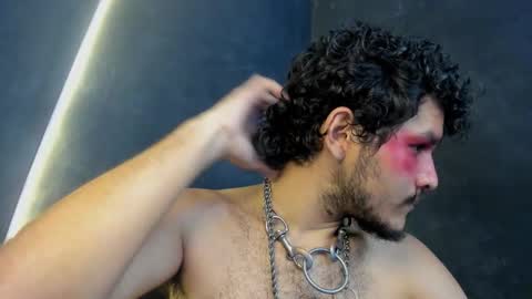 Snapshot of diemond_latinx98 chatting on 12/04/25, 05:10 diemond_latinx98 online show from 12/04/25, 05:10