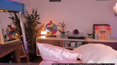 Estef  Ger     online show from 06/26/26, 11:31