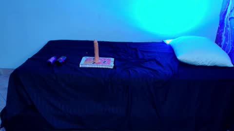 Snapshot of diiosa_latina chatting on 03/19/26, 08:24 diiosa_latina online show from 03/19/26, 08:24