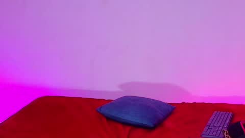 Snapshot of diiosa_latina chatting on 04/28/26, 02:27 diiosa_latina online show from 04/28/26, 02:27