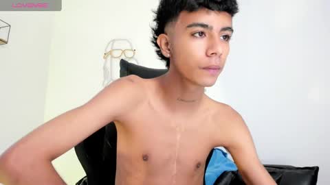 Snapshot of dikey_18 chatting on 02/09/25, 11:36 dikey_18 online show from 02/09/25, 11:36