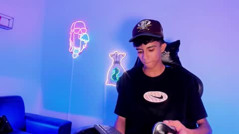 Snapshot of dikey_18 chatting on 09/27/25, 08:58 dikey_18 online show from 09/27/25, 08:58