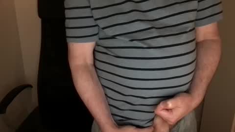 Snapshot of diki3333333333 chatting on 10/05/25, 04:55 Nick online show from 10/05/25, 04:55