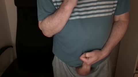 Snapshot of diki3333333333 chatting on 11/22/25, 11:31 Nick online show from 11/22/25, 11:31