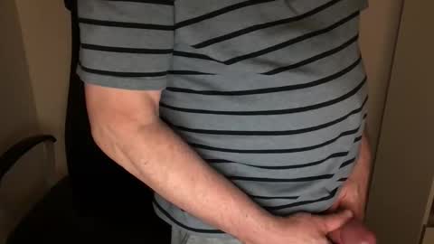 Snapshot of diki3333333333 chatting on 12/14/25, 11:48 Nick online show from 12/14/25, 11:48