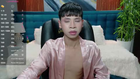  DILAN online show from 11/11/25, 05:35