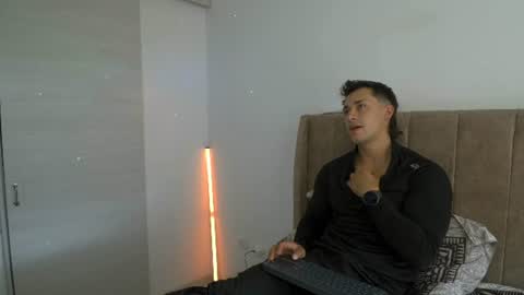 Dilan Coy online show from 07/03/26, 08:37
