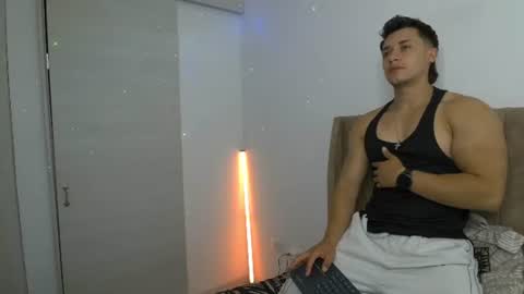 Dilan Coy online show from 07/04/26, 10:16