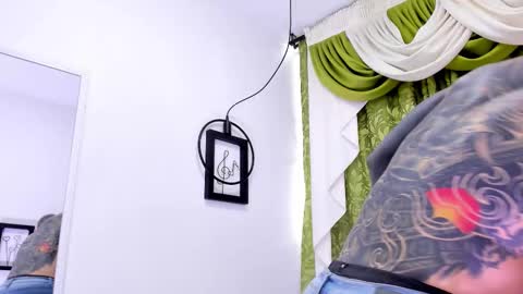 Snapshot of dilan_scootk_ chatting on 10/07/25, 07:22 dilan_scootk_ online show from 10/07/25, 07:22