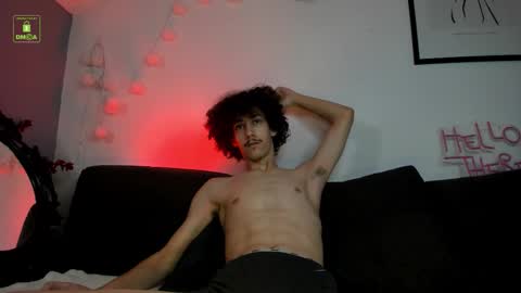 Snapshot of dilan_wolfe chatting on 12/14/25, 10:36 Dilan online show from 12/14/25, 10:36