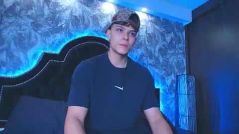 dilanmiller_ online show from 06/15/26, 04:53