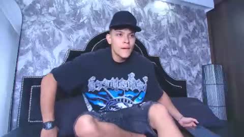 dilanmiller_ online show from 06/18/26, 03:49