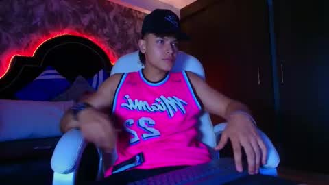 dilanmiller_ online show from 07/17/26, 05:07