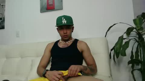 dilanxxx8888 online show from 10/29/25, 06:26