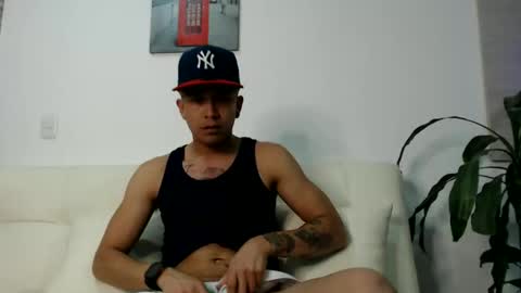 dilanxxx8888 online show from 10/30/25, 02:57