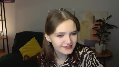 Dilara online show from 02/28/26, 09:27