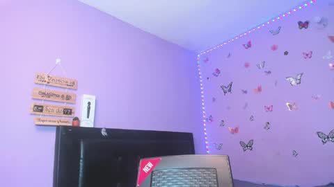 Snapshot of dilay__x chatting on 04/01/26, 03:18 dilay__x online show from 04/01/26, 03:18