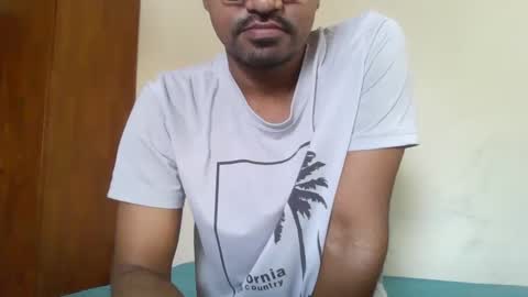 dilip_09 online show from 12/18/24, 03:04