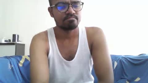 dilip_09 online show from 09/09/25, 02:22