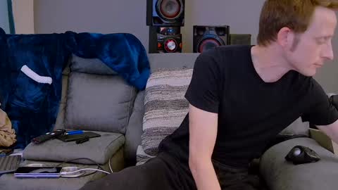 Snapshot of dilldough405 chatting on 12/14/24, 10:02 Dilldough405 online show from 12/14/24, 10:02