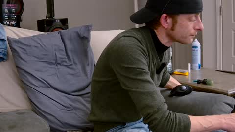 Snapshot of dilldough405 chatting on 12/23/24, 11:06 Dilldough405 online show from 12/23/24, 11:06