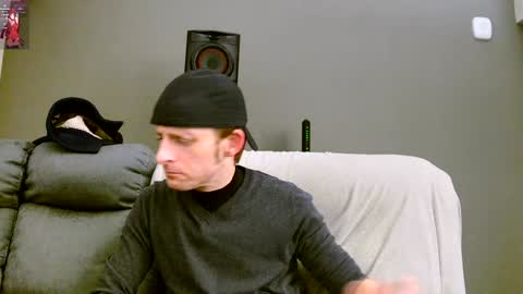 Snapshot of dilldough405 chatting on 01/01/25, 11:18 Dilldough405 online show from 01/01/25, 11:18