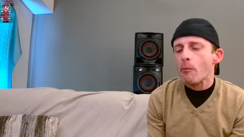 Snapshot of dilldough405 chatting on 01/03/25, 08:54 Dilldough405 online show from 01/03/25, 08:54