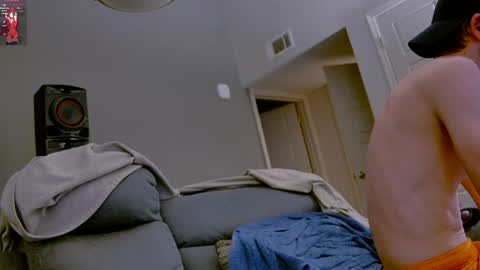 Snapshot of dilldough405 chatting on 01/08/25, 05:48 Dilldough405 online show from 01/08/25, 05:48