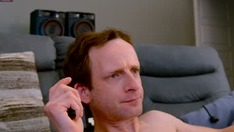 Snapshot of dilldough405 chatting on 01/16/25, 10:02 Dilldough405 online show from 01/16/25, 10:02