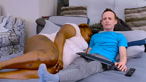 Snapshot of dilldough405 chatting on 02/07/25, 04:06 Dilldough405 online show from 02/07/25, 04:06