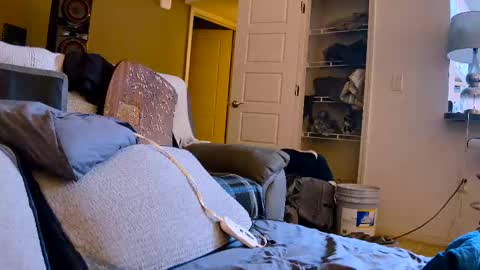 Snapshot of dilldough405 chatting on 02/13/25, 11:26 Dilldough405 online show from 02/13/25, 11:26