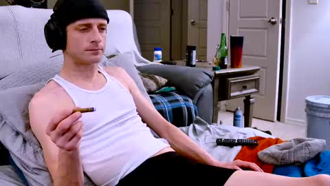 Snapshot of dilldough405 chatting on 02/26/25, 11:09 Dilldough405 online show from 02/26/25, 11:09